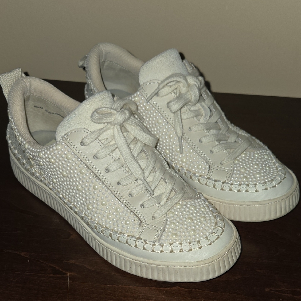 Dolce Vita White Pearl-Embellished Sneakers